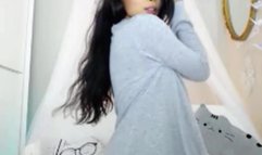 Super amazing hot asian babe