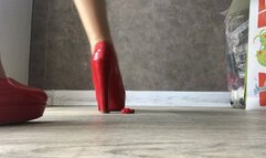 Crush little red car!