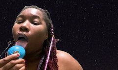 Giantess Licks and Sucks Tiny World 1080