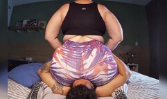 Powerful and smelly farts wearing leggings