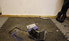 HP Laptop Crush in black knee high boots