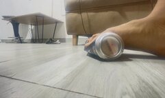 Giant is addicted to destroy objects with his huge feet