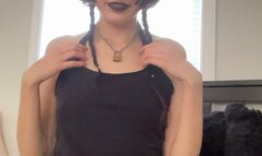 Goth girl has gorgeous orgasms~!