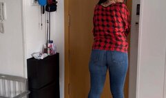 60 minutes of farts in different very sexy jeans