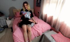 Chest Sitting Drape Her Legs Over His Face