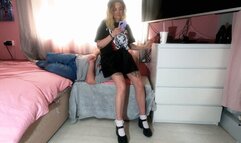 Sit On His Head Jennifer (4K)