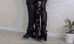 Footsie Play in sexy leather clothes 4ABFn