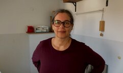 Showering in the bathtub (2024) (MP4)