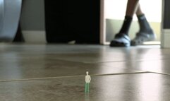 Giant Tempo Uses Shrunk Tiny As Foot Slave (SD 720p WMV)