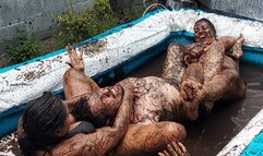 FENIX & FIRE VS AXL IN MUD