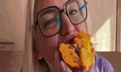 Sweet Peach: I Bite and Chew WMV