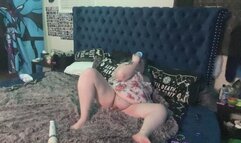 Bbw slut loves to get off