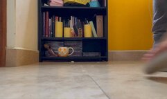 Tiptoes in flip flops