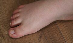 Deification of my unique feet: wide size 40 with short toes and nails