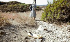 Shoe hunter 32 MP4 (1920x1080) FHD