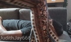 Facesitting while gaming - side view