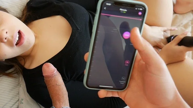 640px x 360px - How Fast This Sex Toy Can Make Her Cum? | LOVENSE DOMI 2 CHALLENGE Porn  Video