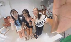 ANNA XINXIN YUYU triple sandal humiliates Dwarves 360VR