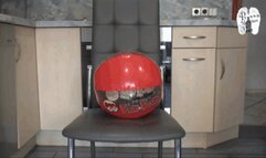 Two waterballs crushed under Ass