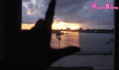 Too Pretty to work 2