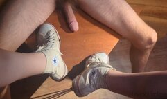 Fifi giving a shoejob in her trashed well worn Converse All Stars until he comes all over the soles
