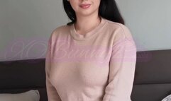 Teen women ripping stinky farts -