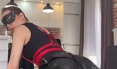 Pegging Queen | In love with whores ass