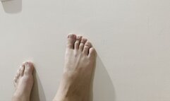 feet 978573