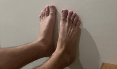 feet 23464