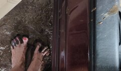 Fifi gets her sedan stuck in mud and desperately pumps the pedals with her muddy feet to try to get it going *new* replay