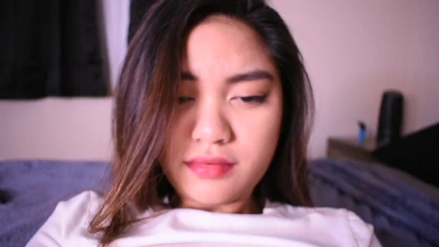 Mila Poonis Fan - Cute Filipina Getting Eaten Out By Fan Porn Video