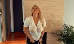 Hiccups in a wet T-shirt MP4