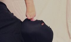 Intimate Foot Worship with Mistress Lilith's Adorable Feet - Real Homemade Experience