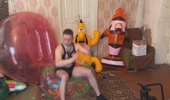 Jason ride and pop splash beachball