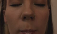 RAVER GIRL KISSES | Miinxiiee