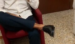 I dominate my slave while I am elegantly dressed