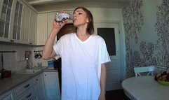 I BECAME A SUPERHEROINE 4 BE