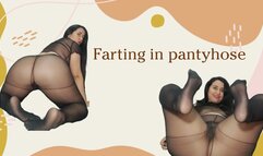 Farting in pantyhose