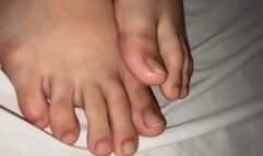 HANDJOB BLOWJOB BALL SUCKING AND FEET - FULL HD