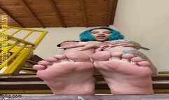 Giantess 204