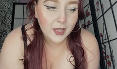 BBW feedees shows off back fat