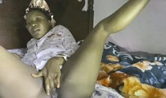 Buttplug Masturbation in Pyama