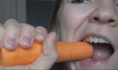 I'm chewing carrot with my big teeth C