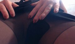 UPSKIRT FEMALE DOMINATION DIRTY FEET