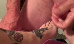 Cum on my Feet Volume 1: Eat your Cum