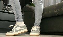 While I rest and wiggle my toes, you can smell my socks MP4 FULL HD 1080p