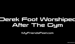 Derek's Meaty Feet Worshiped After the Gym