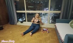 feeding and studying the fat belly of the goddess atenna