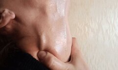 My sexy oily neck play