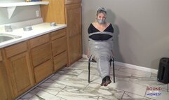 Lolly Gagg Wants To Be Taped Up